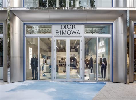 dior rimiwa|Rimowa christian Dior.